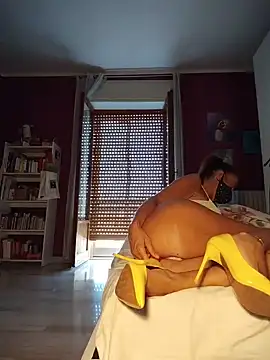 Akemi_rossi Adlı Modelin Canlı XXX Sohbeti