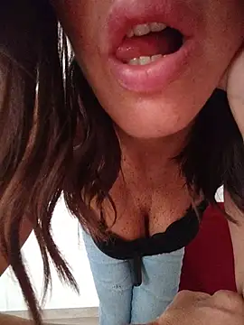 Akemi_rossi 라이브 XXX 채팅