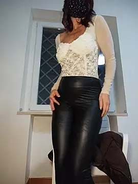 โชว์เว็บแคมของ Akemi_rossi