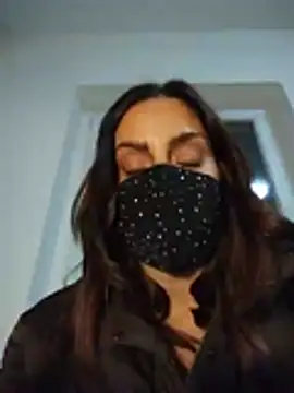Czat XXX na żywo – Akemi_rossi