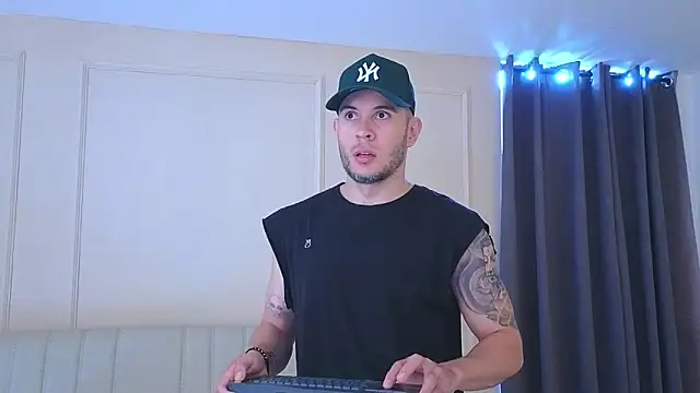 mr_danni Adlı Modelin Web Kamerası Şovu
