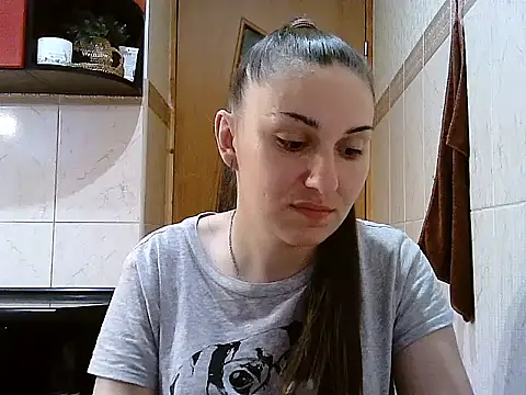 Lacmi30 – Naživo XXX chat