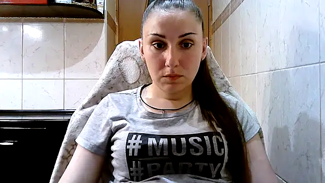 Lacmi30's Live XXX Chat
