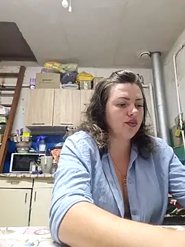 XXX chat uživo modela Jyleta