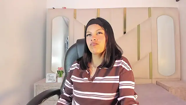 Czat XXX na żywo – Salmaportman69