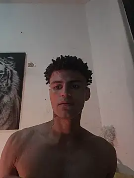 הופעת וובקאם של dany_hardy