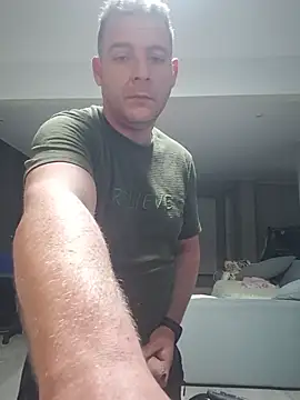 Andrei8911 Webcam Show
