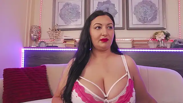 BustyEva_ Live XXX-chat