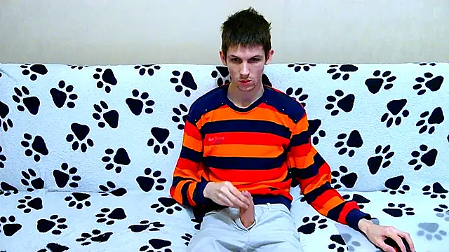 Pokazy przed kamerką – Lester_Broo