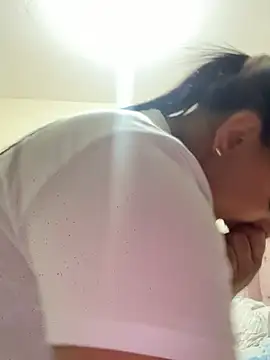 katleya_lewiisのライブXXXチャット