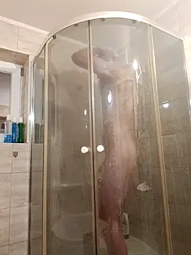 larzik94 – webcam-show