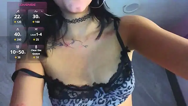 zoe_ch_ Chat XXX in diretta