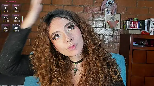 Annycolin_ Chat XXX in diretta