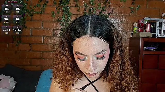 Annycolin_ Chat XXX in diretta