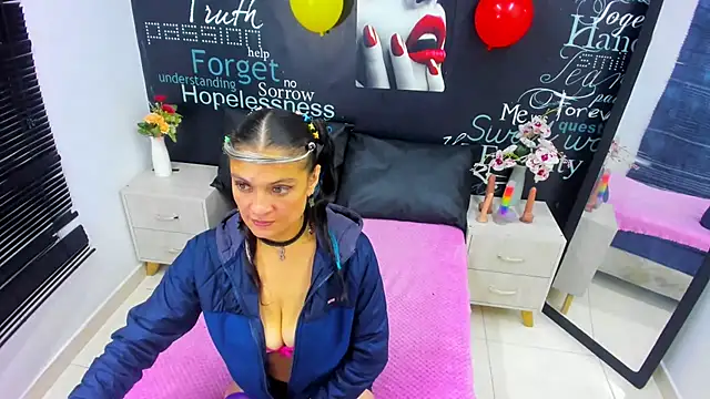 Czat XXX na żywo – HornyRouse_