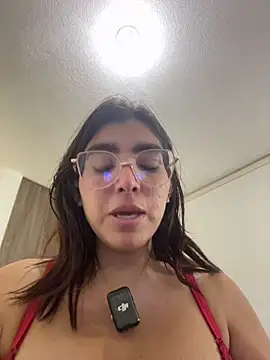 Chat +18 de MartinaSooler ao vivo