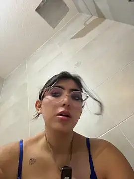 MartinaSooler Show in webcam