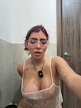MartinaSooler's Webcam Show