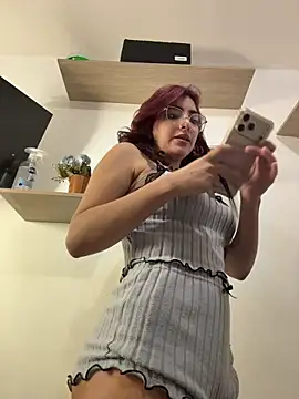 MartinaSooler 网络视讯表演