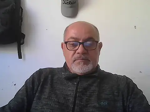 Pedroxxx_19 Show in webcam