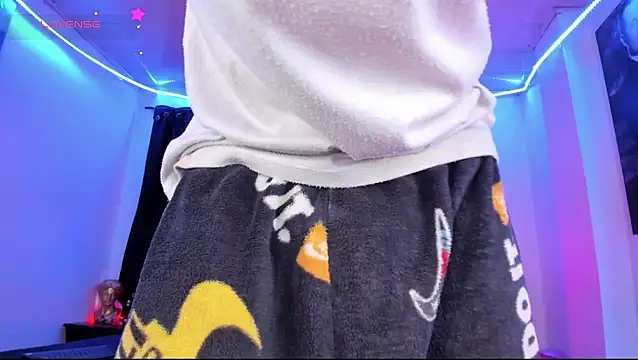 Ethan_Boyy Pertunjukan Webcam