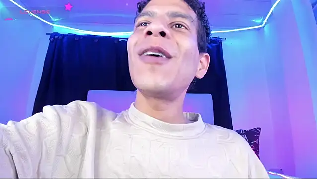 Ethan_Boyy Webcamshow