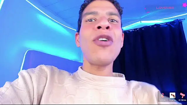 Ethan_Boyyn Webbikameraesitys