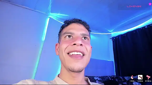 Ethan_Boyyのウェブカメラショー