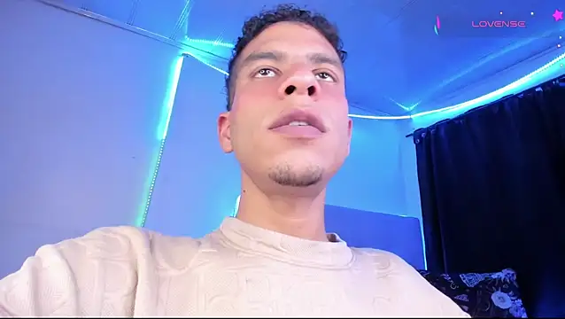 Ethan_Boyy Webcam show