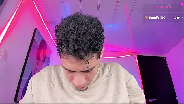 Ethan_Boyy Webcam Show