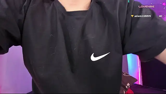 Ethan_Boyyのウェブカメラショー