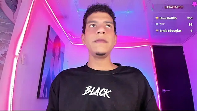 Ethan_Boyy Webcam Show