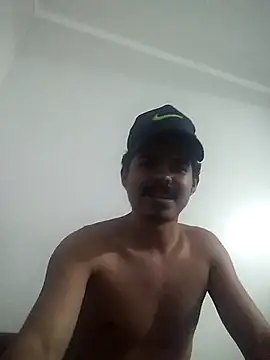 Show de Caiomoretto na webcam