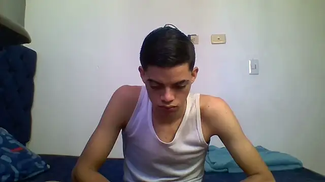 Latinos_2001 Webcam-Show