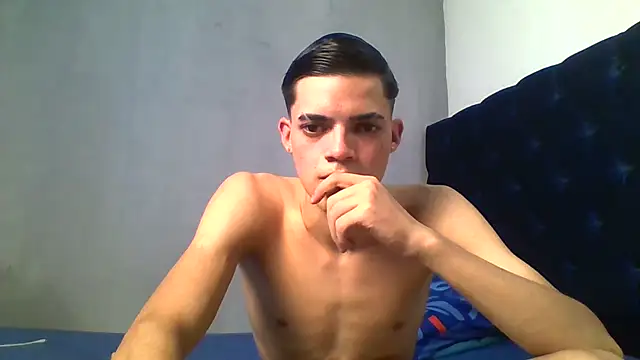 Latinos_2001n Webbikameraesitys