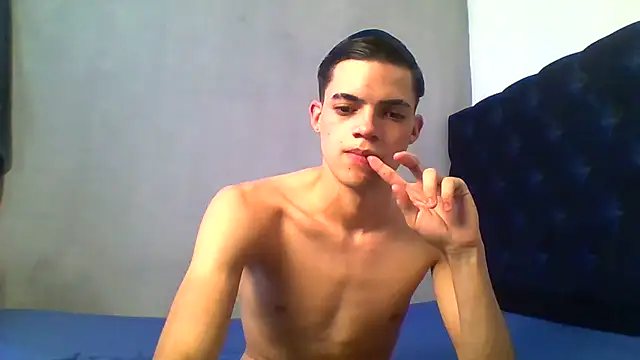 Pokazy przed kamerką – Latinos_2001