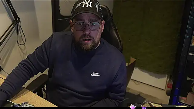justinitt – webcam-show