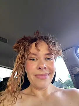 Kelley_Allie Show in webcam