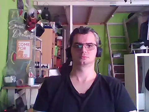 stary-w-kalesonach webcam show