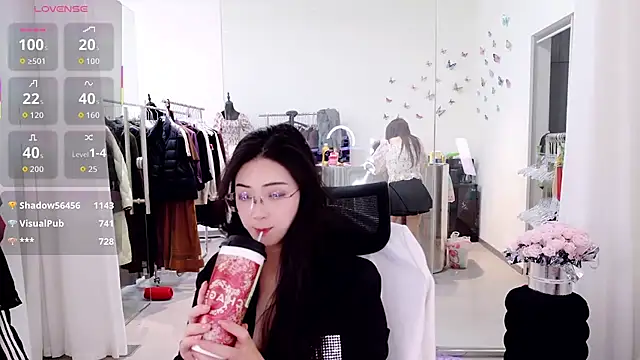 yangyang-777 Webcamshow
