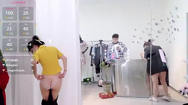yangyang-777's Webcam Show