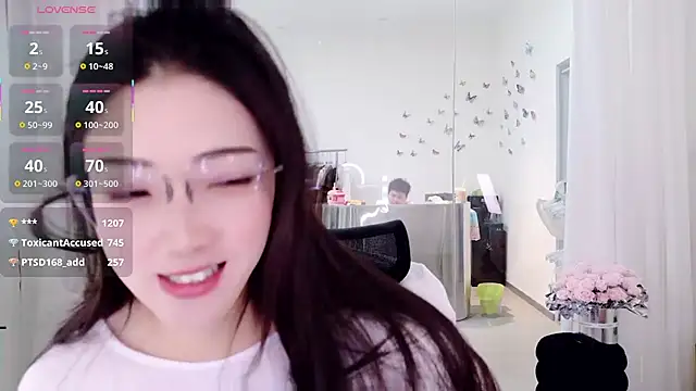yangyang-777 Webcamshow