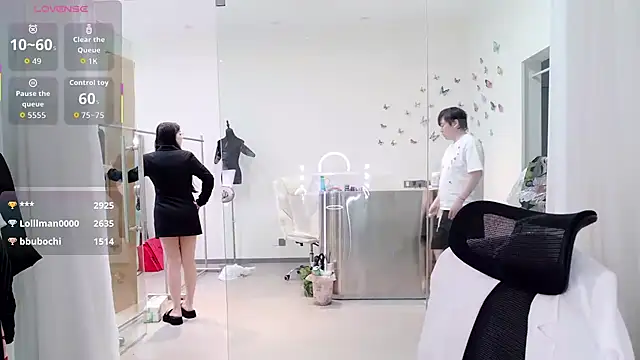 yangyang-777 Show in webcam