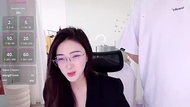 yangyang-777 ওয়েবক্যাম শো