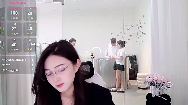 yangyang-777 Show Webcam