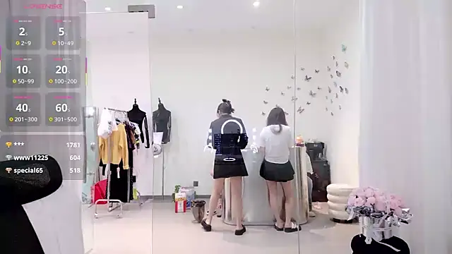yangyang-777 现场性爱视讯表演