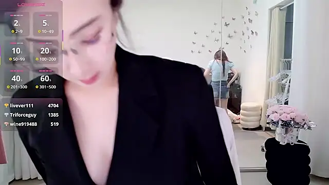 yangyang-777's Webcam Show