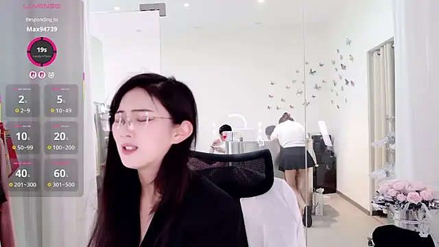 yangyang-777 Webcam-Show