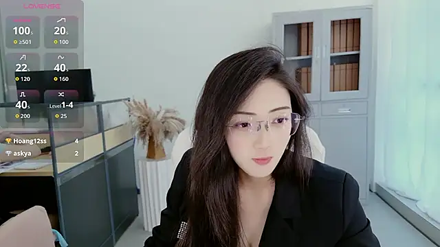 yangyang-777 在線直播表演