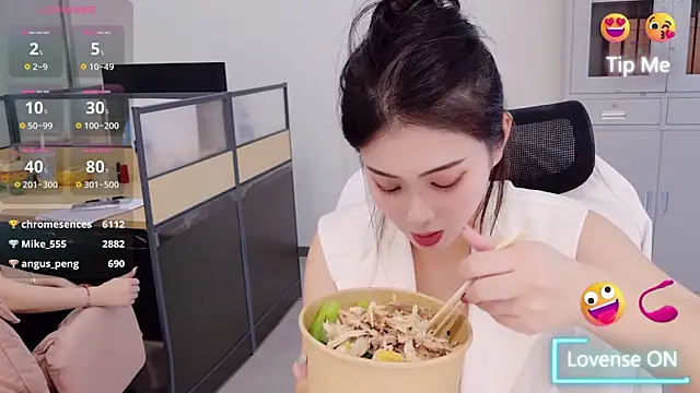 yangyang-777's Webcam Show